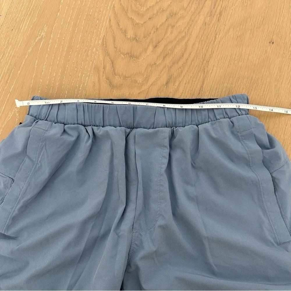 Lululemon Men's Blue Athletic Shorts Mesh Lined Train to Beach Swim Run Gym 7”